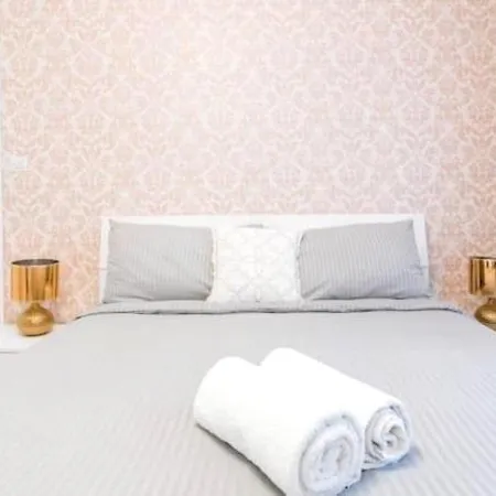 Апартаменты Comfortable Apartment Tea Town
