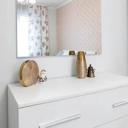 Comfortable Apartment Tea Town Апартаменты *